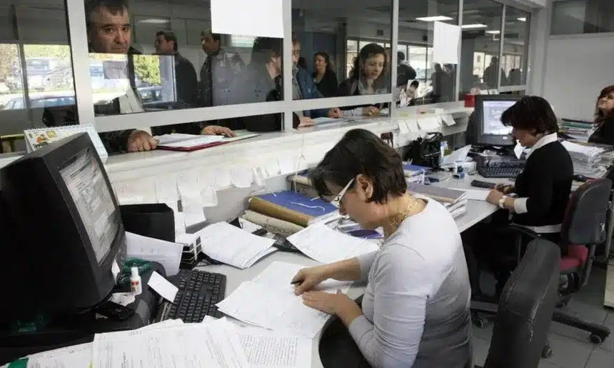 dimosio-axiologisi-860x515.webp